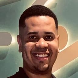 Foto de Dr. Rafael da Cunha de Oliveira - Fisioterapeuta Especialista em Fisiologia do Exercício na Focus Saúde Ribeirão Preto