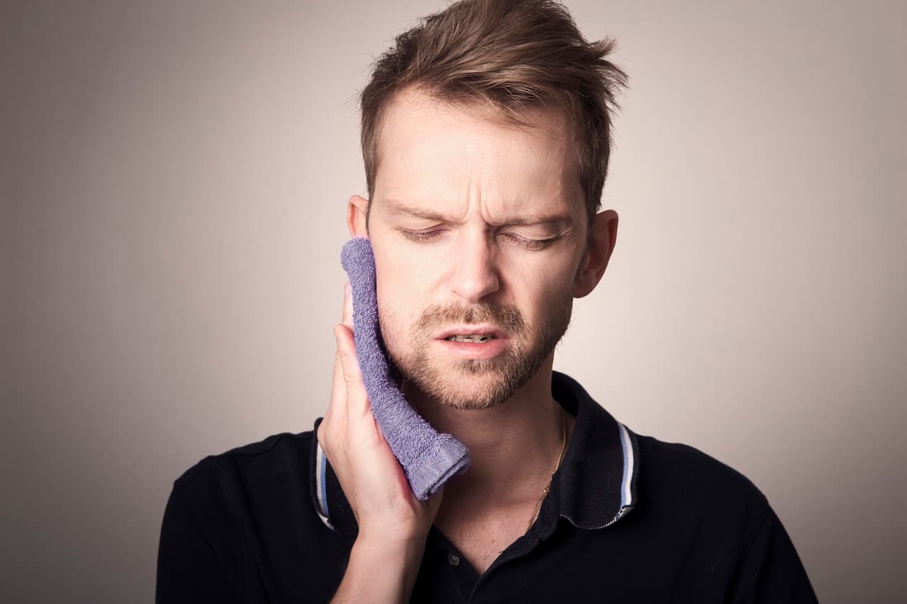 Tratamento de disfunção temporomandibular (DTM) com fisioterapia especializada na Focus Saúde