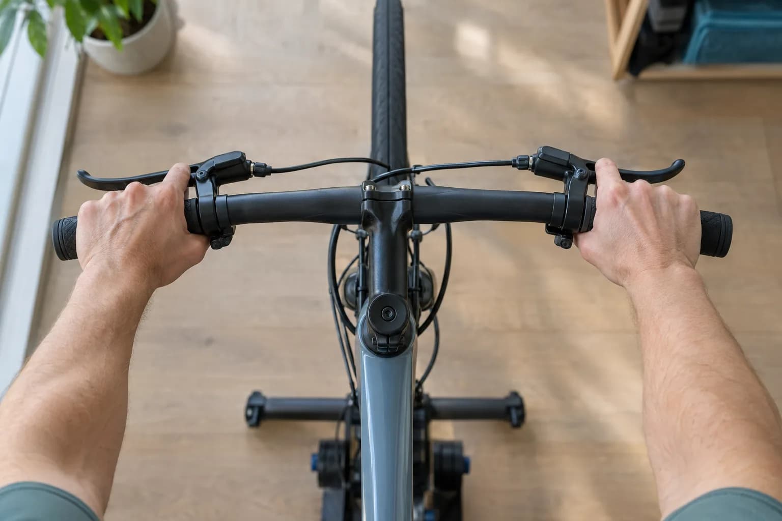 Formigamento nas mãos ao pedalar: ajustes e cuidados - Blog Focus Saúde Fisioterapia em Ribeirão Preto